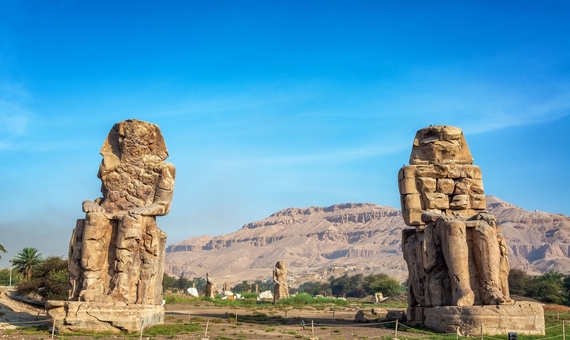 曼儂巨像 Colossi of Memnon